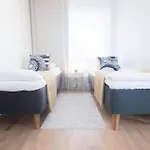 Apartment Rahulihomes Lutakko